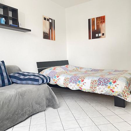 Appartement Cool Studio Saint Louis Vicino Stazione/Aereoporto Extérieur photo